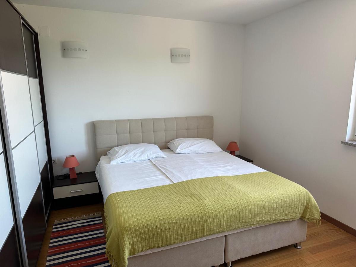 Apartments Hanna Ровинь Экстерьер фото